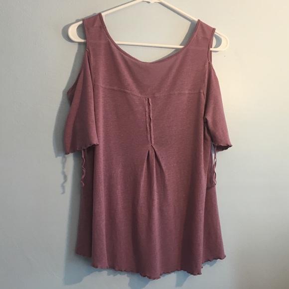 💕Free People Cold Shoulder Top in Purple Size XS - Picture 5 of 8
